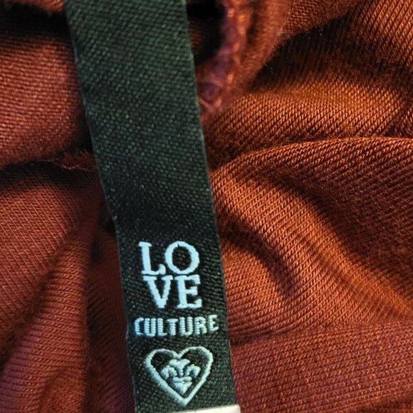 LOVE CULTURE | Red Spandex Wide leg Ponte Pants - Picture 9 of 10